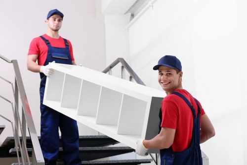 Packing and loading support for a Richmond removal job