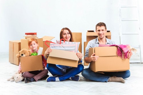 Move issue acknowledgment and tracking process illustration